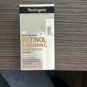 Neutrogena day rapid tone repair